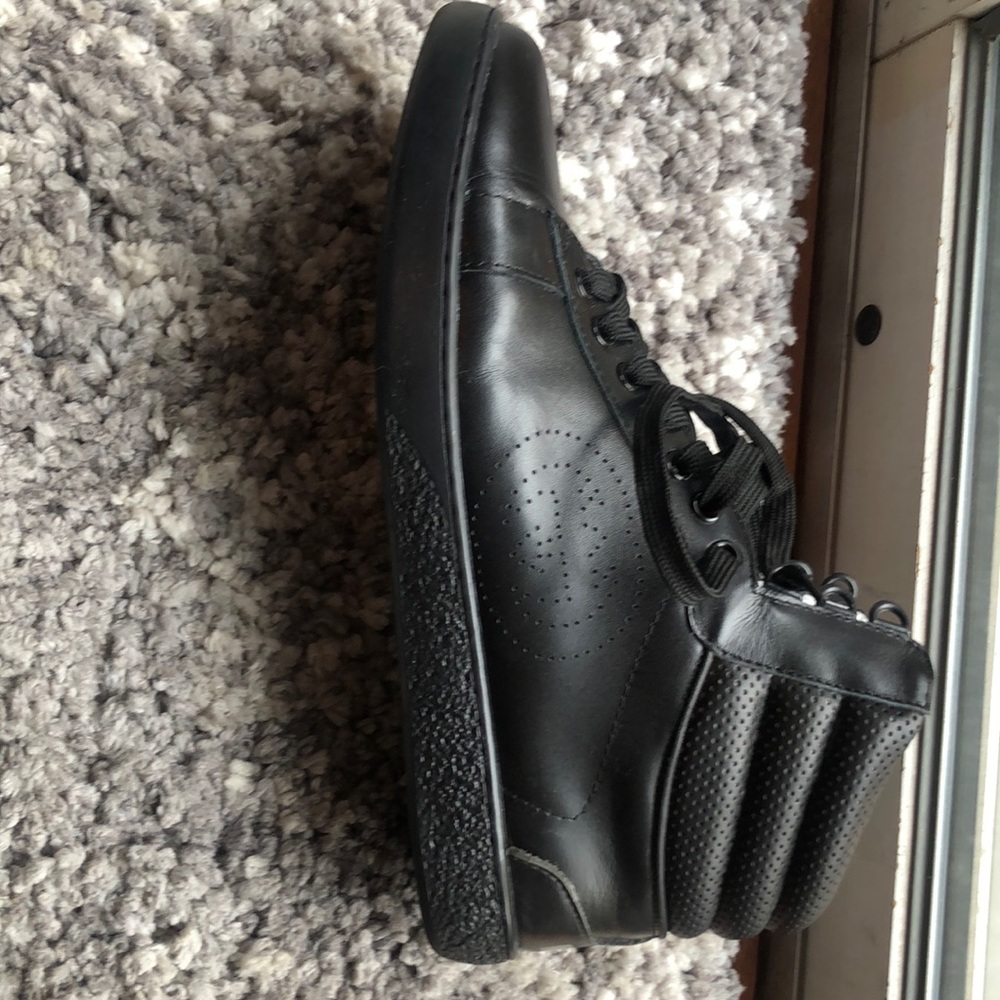 Gucci high top black sneakers. Barely won. Size 12